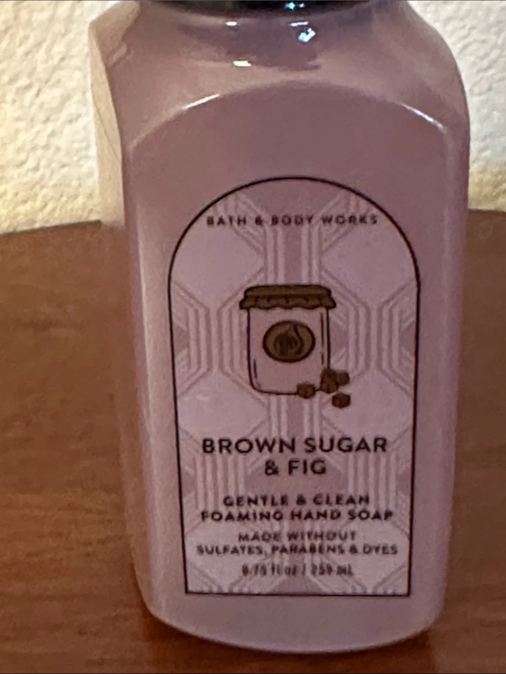 Bath & Body Works Mauve Foaming Hand Soap - Brown Sugar & Fig